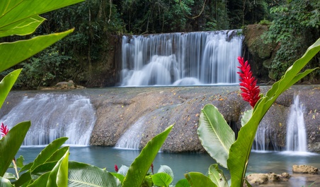 Ys Wasserfall In Jamaica